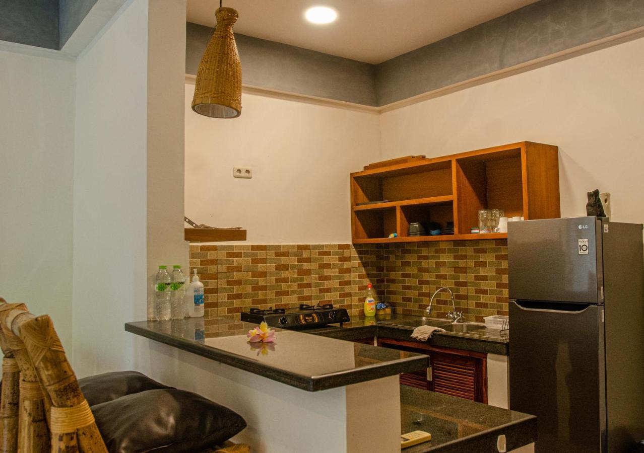 Senggigi Homes & Apartments Exterior foto